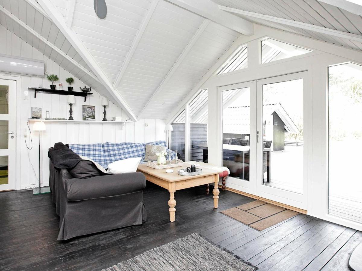 6 Person Holiday Home In Ansager Exterior foto