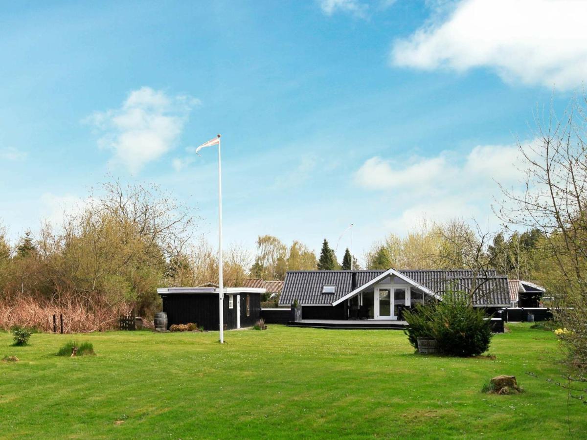 6 Person Holiday Home In Ansager Exterior foto